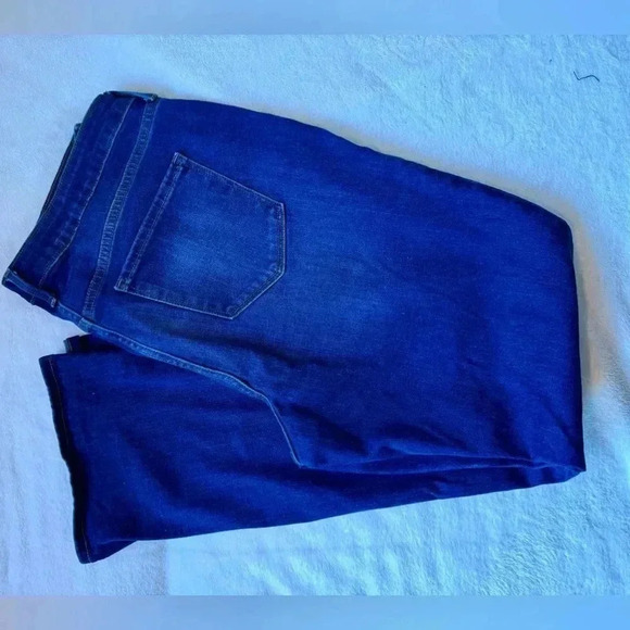 Old Navy Mid Rise Kicker Bootcut Jeans Size 16 -Great Condition, Blue Denim - Picture 5 of 8